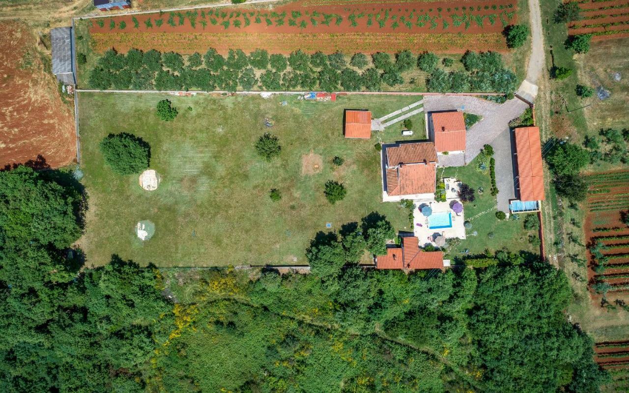 Вилла Hacienda Rosemary Muntic Экстерьер фото